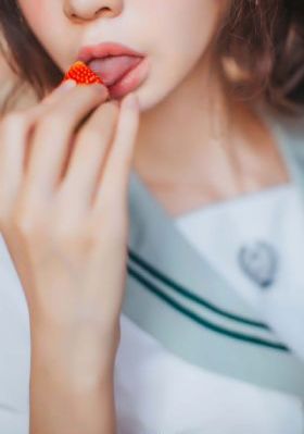 美丽的姑娘在线完整版_超清高清迅雷在线观看